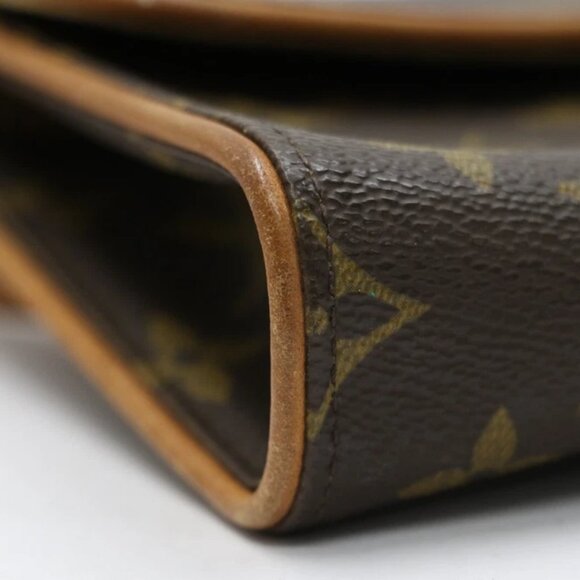 LOUIS VUITTON Monogram Pochette Florentine Waist Bag - Picture 16 of 16